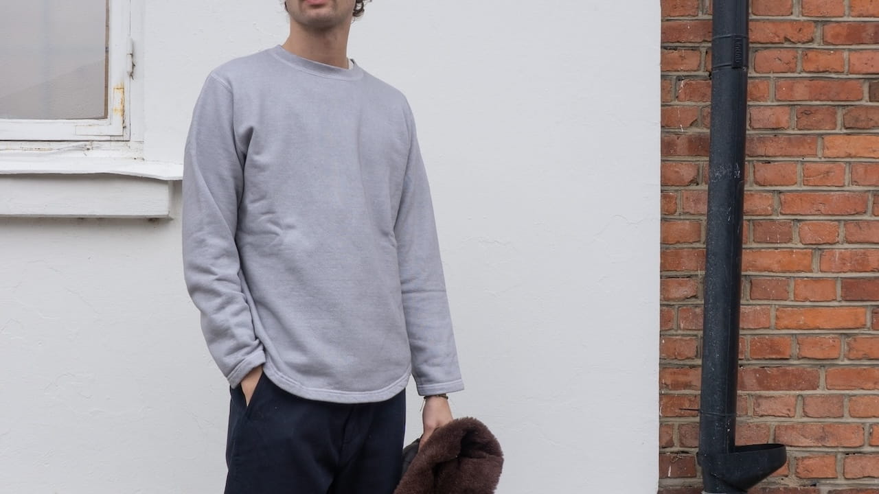 Hepcat Store - Tröjor. Jakob har på en tröja från Japanska klädmärket Good-On