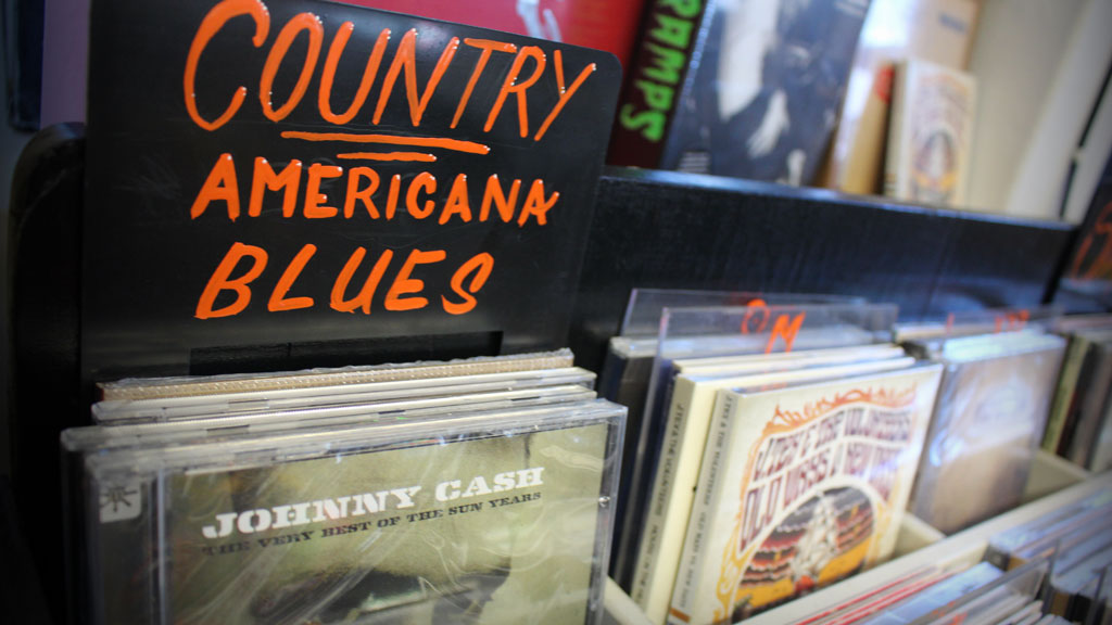 AMERICANA & COUNTRY