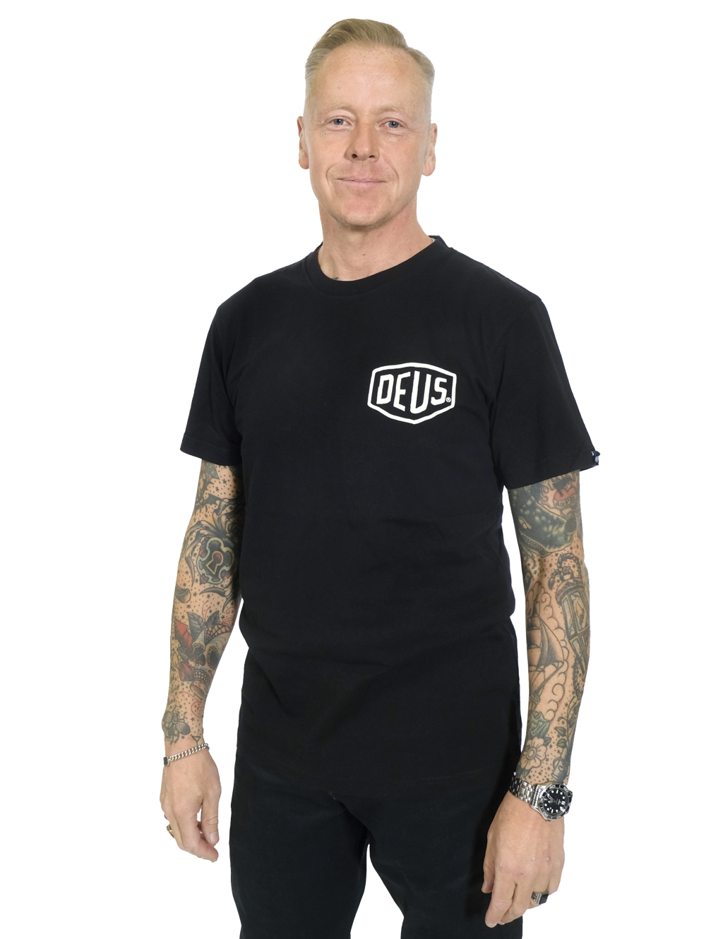 Deus---Berlin-Address-Tee---Black11