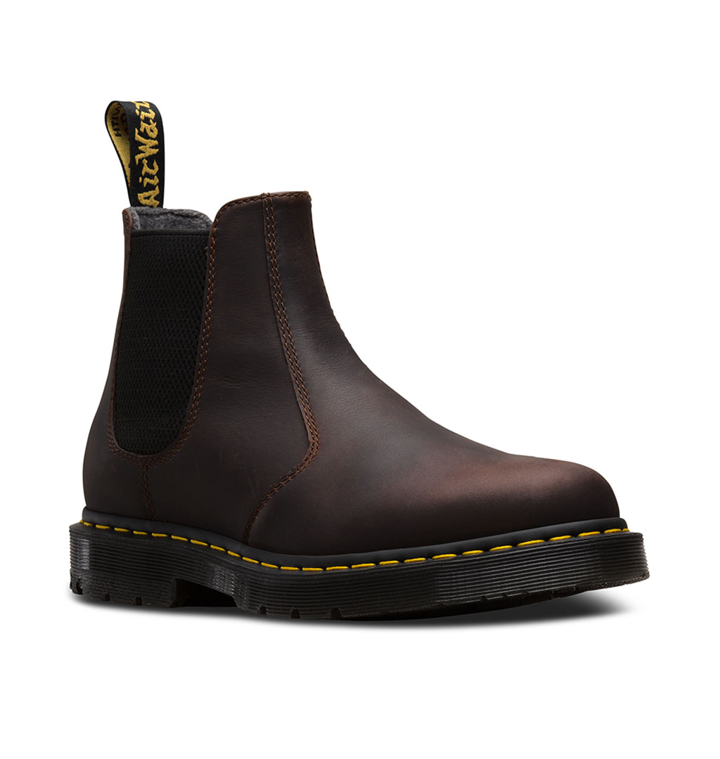 dr martens chelsea winter grip
