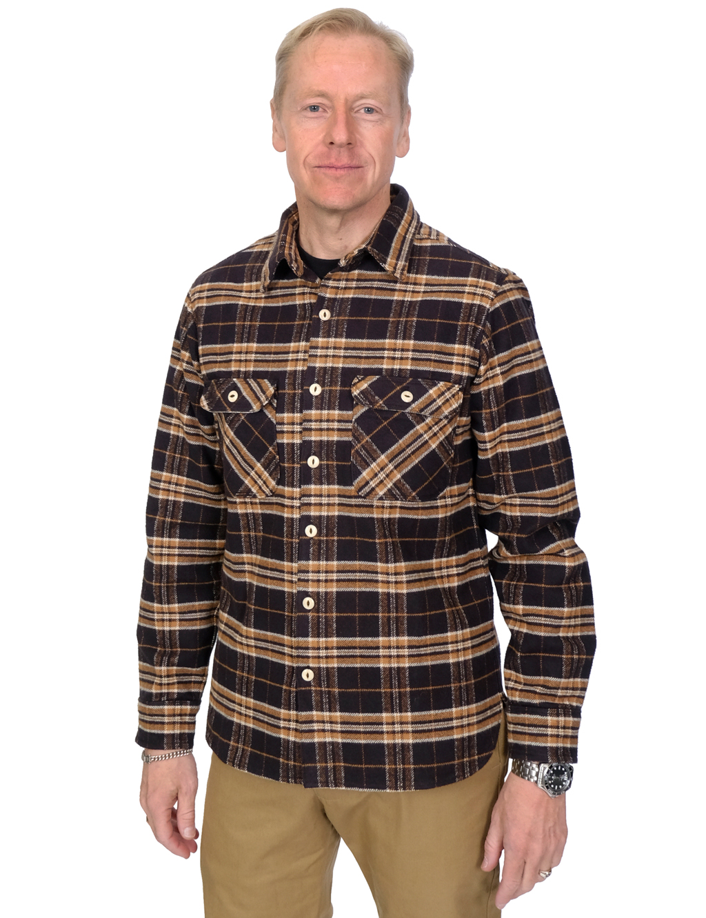 Freenote-Cloth---Benson-Classic-Overshirt---Black-Plaid-11