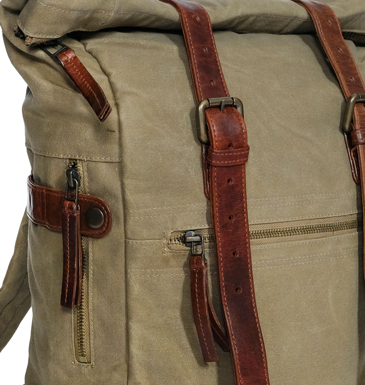 Iron & Resin Mountain Bag Tan
