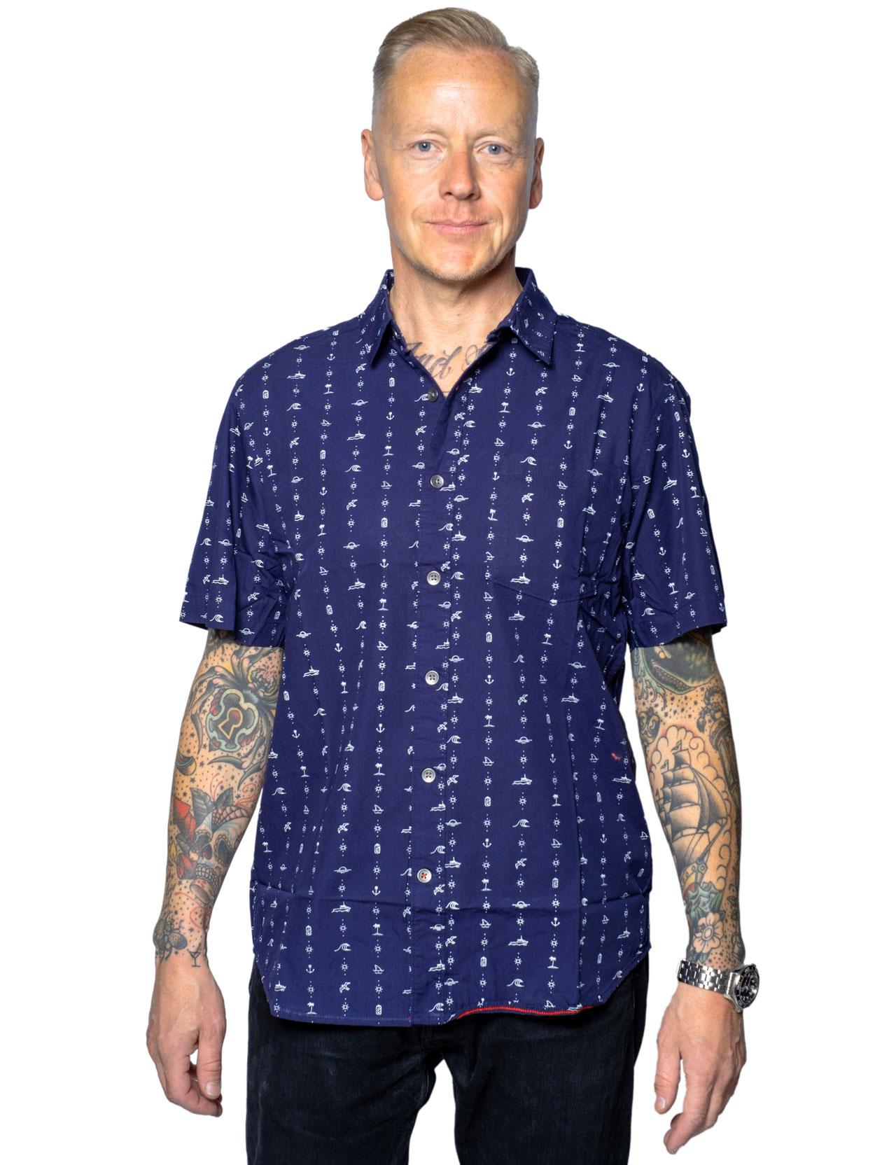 Iron---Resin---Wave-Searcher-Shirt---Navy-123