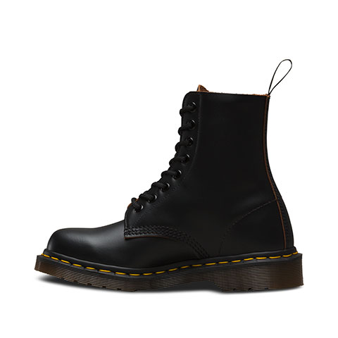 dr martens 1460 england